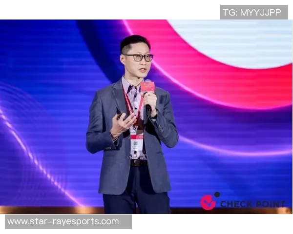 杨芳专访揭秘CSGO成功背后的策略与团队协作秘诀实时新闻